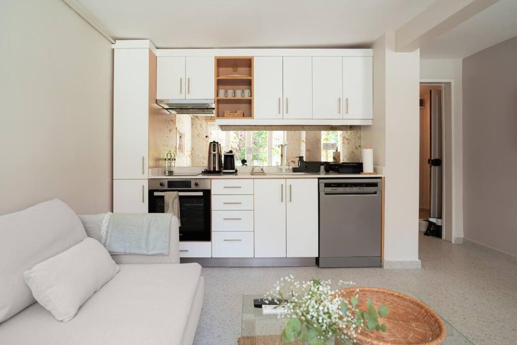 Modern And Designed 2Br W Garden Adalar Exterior foto