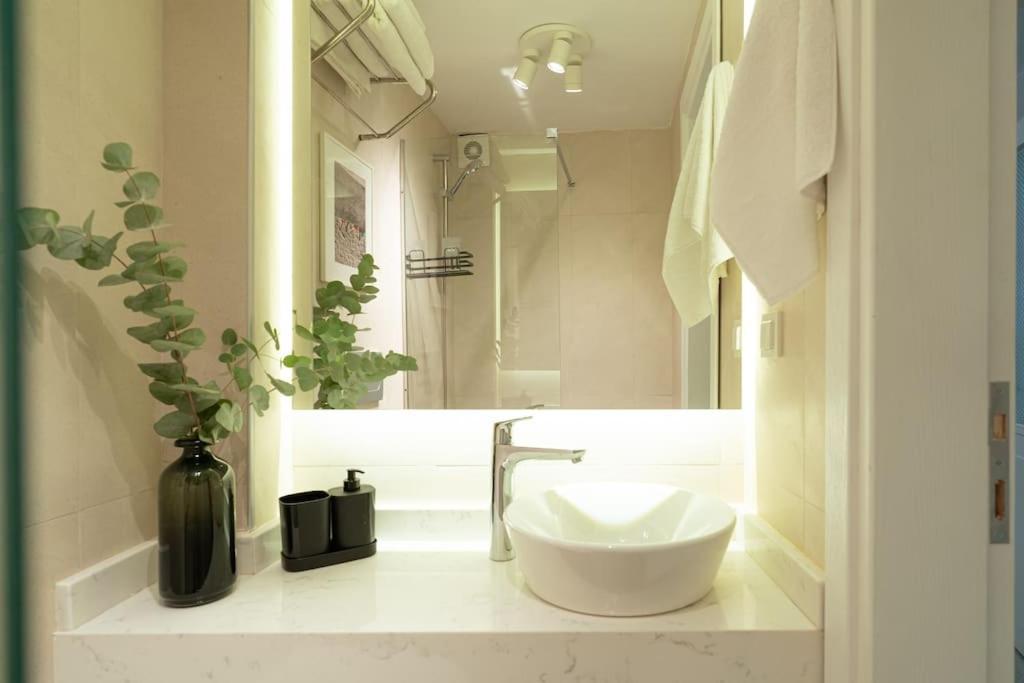 Modern And Designed 2Br W Garden Adalar Exterior foto